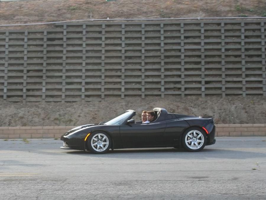  Tesla Roadster 2007 года  (фото 5 из 10)